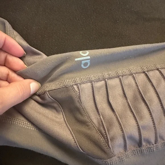 ALO Yoga Ribbed High-Waist Moto Legging - Picture 4 of 5